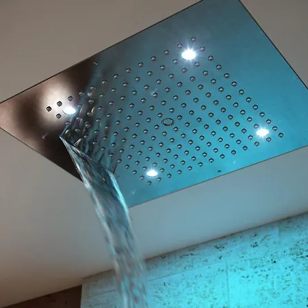 Oda ve Kahvaltı Bq House Colosseum Luxury 4*