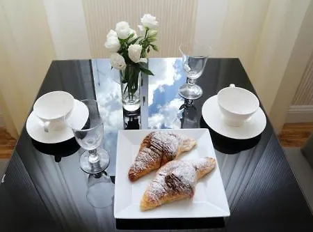 Bq House Colosseum Luxury 4*