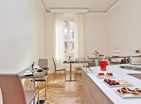 Bq House Colosseum Luxury 3*