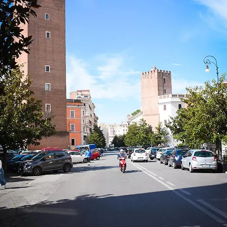 Bq House Colosseum Luxury