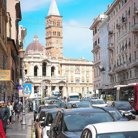 Bq House Colosseum Luxury 4*