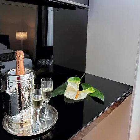 Oda ve Kahvaltı Bq House Colosseum Luxury Roma