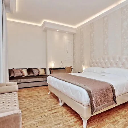 Bq House Colosseum Luxury 3*